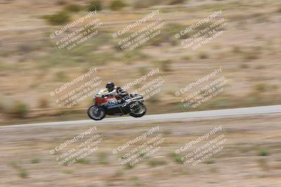 media/Apr-20-2025-AHRMA (Sun) [[393a79c373]]/Race/Group 7/Turn 4b/